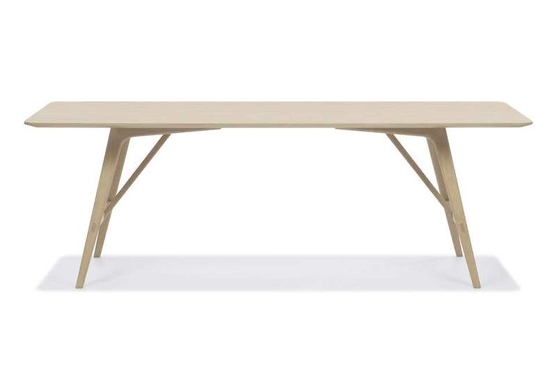 Table04